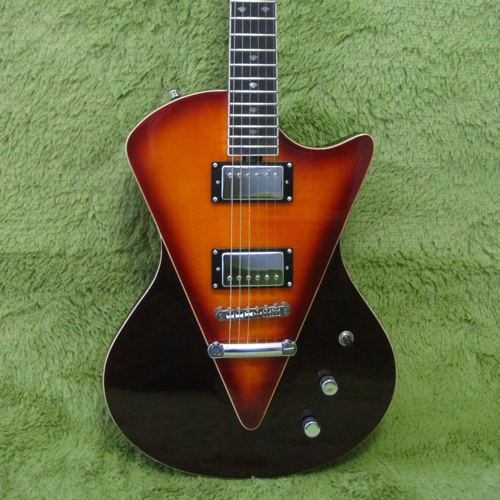 Custom Ernie Ball Music Man Armada Divided Sunburst 2014 Electric Guitar V-shaped bookmatched Flame Maple top, Schaller locking Tuners
Custom Ernie Ball Music Man Armada Divided Sunburst 2014 Electric Guitar V-shaped bookmatched Flame Maple top, Schaller locking Tuners
