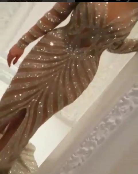 Evening dress Yousef aljasmi Labourjoisie Silver Beads V-Neck Ls Long sleeve Kim kardashian Zuhair murad, Same with picture
Evening dress Yousef aljasmi Labourjoisie Silver Beads V-Neck Ls Long sleeve Kim kardashian Zuhair murad, Same with picture