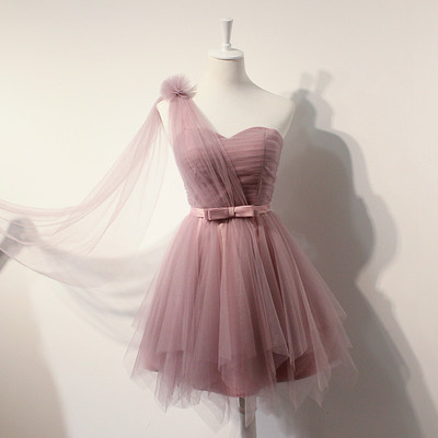 One Shoulder Soft Tulle Short Bridesmaid Dresses With Bow Ball Gown Wedding Party Dress Fast Shipping
One Shoulder Soft Tulle Short Bridesmaid Dresses With Bow Ball Gown Wedding Party Dress Fast Shipping
