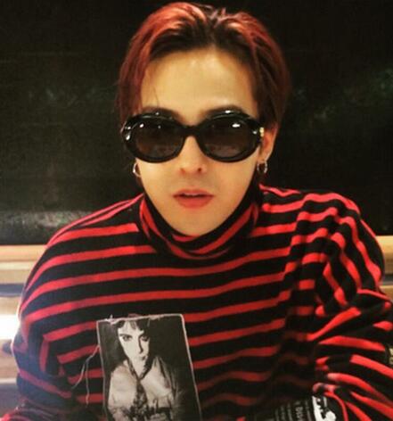 Autumn New RAF Women Big SIMONS Hip Brand And G-Dragon Spell Hop Swearshirts Bang Street Sweater Men Stripe Fashion Hoodies Coat Jlwsv Drir
Autumn New RAF Women Big SIMONS Hip Brand And G-Dragon Spell Hop Swearshirts Bang Street Sweater Men Stripe Fashion Hoodies Coat Jlwsv Drir