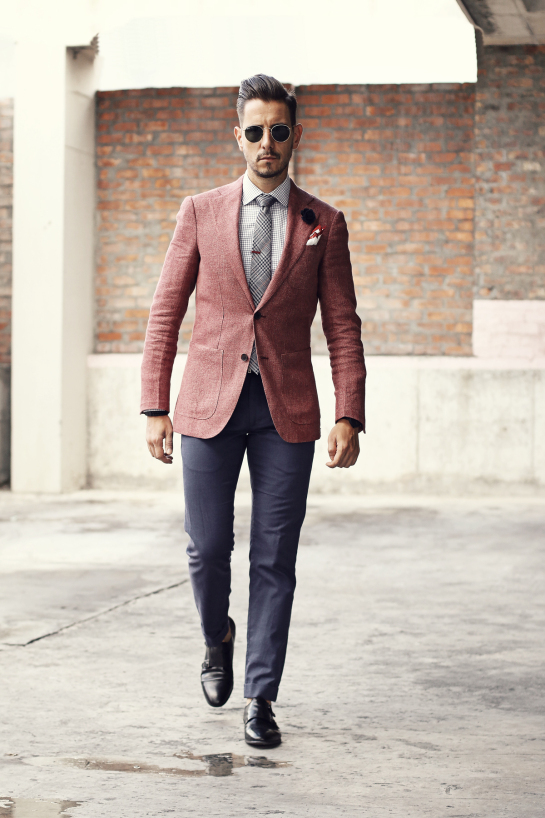 Custom made Groom Tuxedos Two Pieces Slim Fit Formal Men Suit High Quality Men Wedding Suits