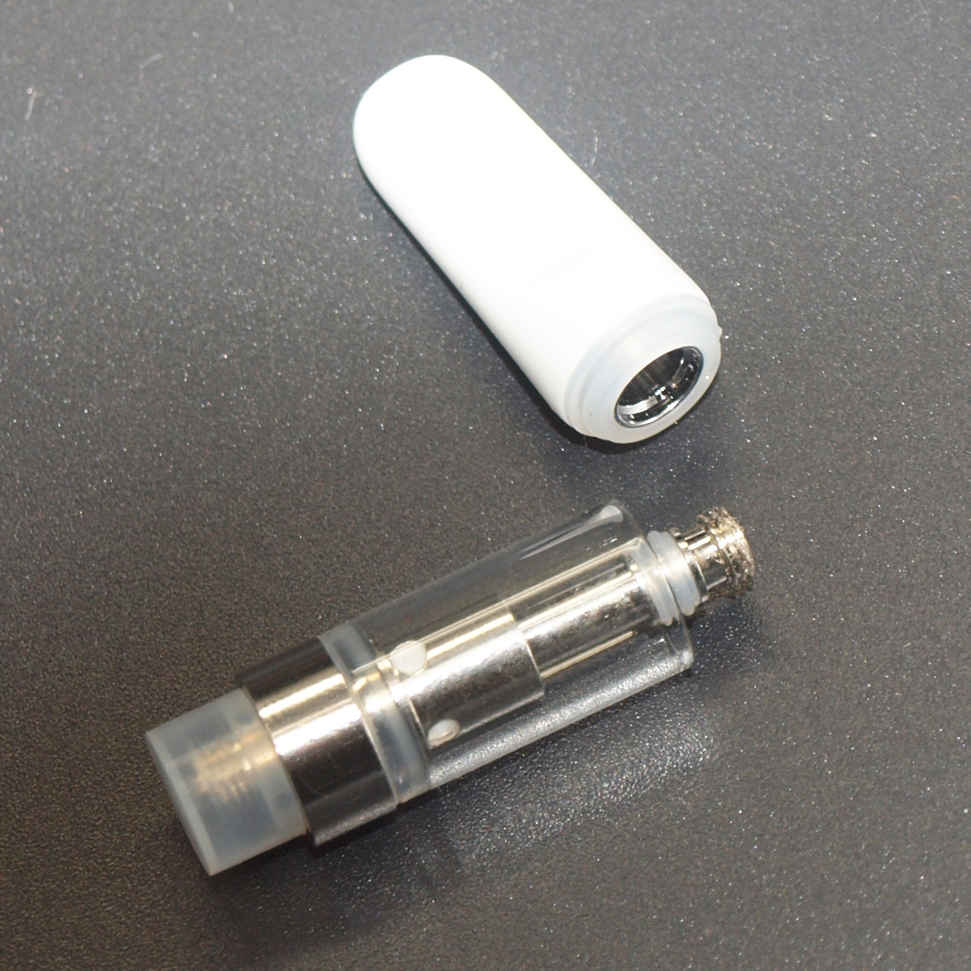 Newest disposable oil cartridge ceramic coil vape pen cartridges 0.5ml 1.0ml empty refill glass atomizer 510 thread vaporizer dab pen
Newest disposable oil cartridge ceramic coil vape pen cartridges 0.5ml 1.0ml empty refill glass atomizer 510 thread vaporizer dab pen