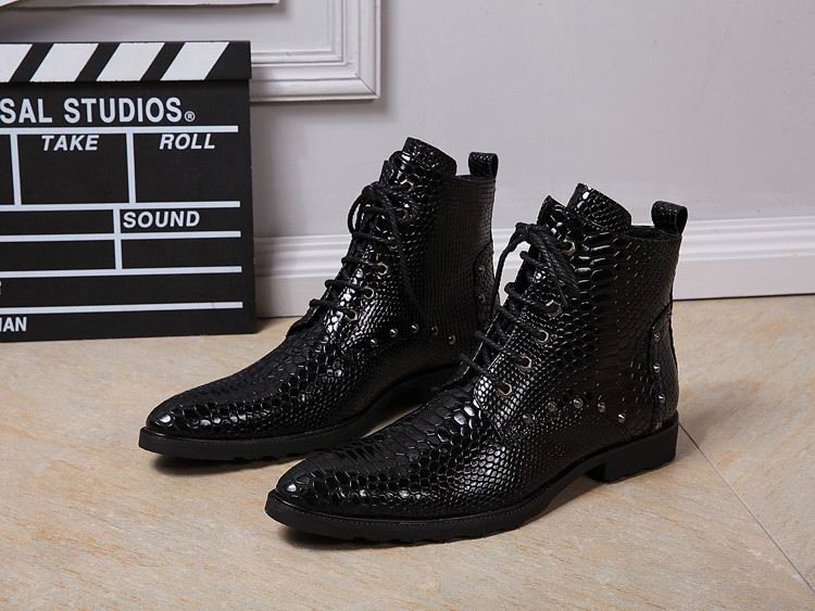 Fashion Forward Black Men Leather Shoes High Top Pointed Toe Lace Up Short Ankle Boot Man Python Snake Pattern Rivets Zapatos
Fashion Forward Black Men Leather Shoes High Top Pointed Toe Lace Up Short Ankle Boot Man Python Snake Pattern Rivets Zapatos