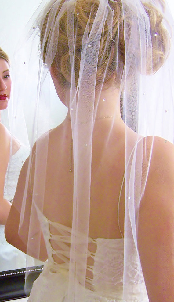 Hot Fashion High Quality One Layer Elbow Length Wedding Veils With Beads Bridal Veil Accessories Without Comb