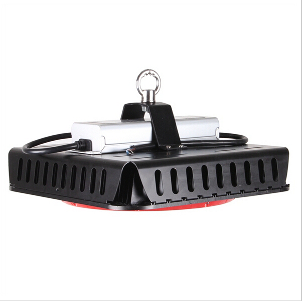 square ufo new design led highbay light waterproof ip65 60w super brightness osram led chip 100110lm w with meanwell led driver
square ufo new design led highbay light waterproof ip65 60w super brightness osram led chip 100110lm w with meanwell led driver