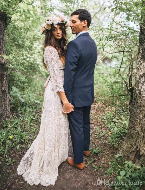 Vintage Inspired Lace Bohemian Long Sleeve Dresses Modest V Neck Beach Boho Cheap Wedding Dress Plus Size Bridal Gowns