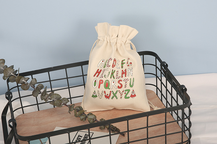 DHL FREE 2017 Christmas Canvas Santa Claus Drawstring Bag Christmas Gifts Sack Bags Candies Jewelry Holders 100pcs