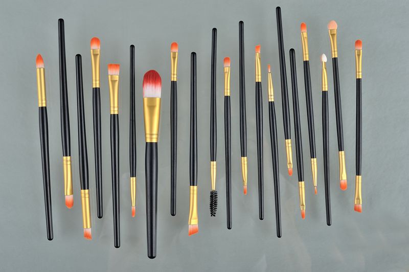 20 Pcs set 4 colors Makeup Brushes Set Eyeshadow Eyeliner Lip Brush Tool Brand Make Up Brushes pincel maquiagem with DHL free
