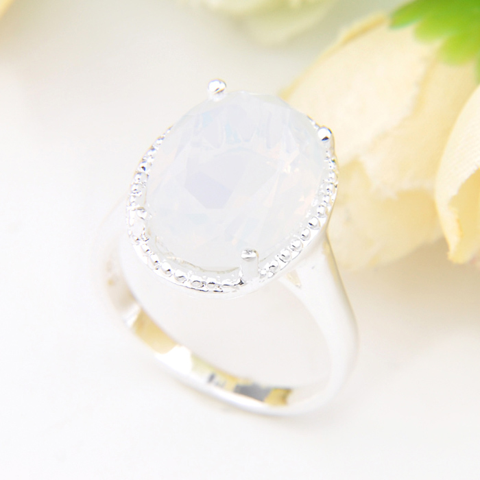 Hot Sales Wedding Rings White Oval Moonstone Gems 925 Sterling Silver Plated For Women Rings free Shipping