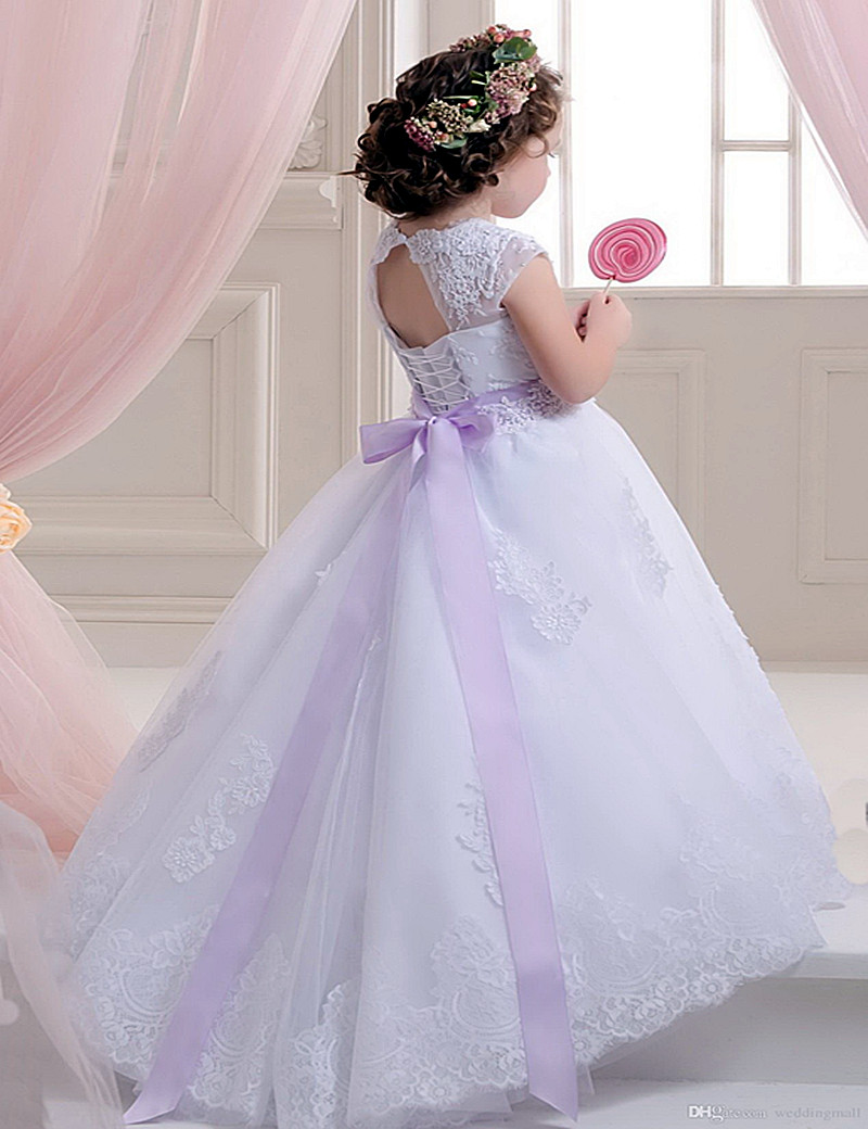 Pretty Lace Flower Girls Dresses For Weddings And Party Tulle Appliques Tank Girls Long Pageant Dress communion