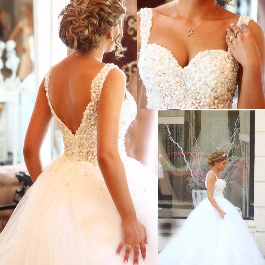 African Wedding Gowns Sexy Deep V-Neck Corset Ball Gown Bridal Gowns Cheap Cap Sleeve White vestidos de noiva, Custom
African Wedding Gowns Sexy Deep V-Neck Corset Ball Gown Bridal Gowns Cheap Cap Sleeve White vestidos de noiva, Custom
