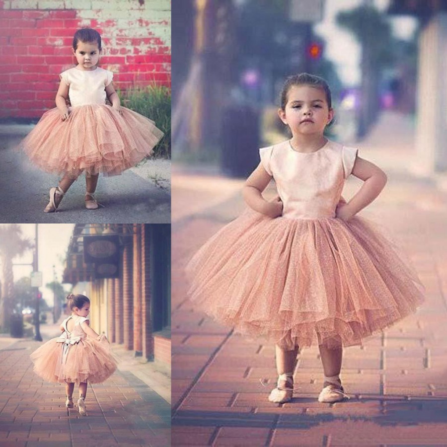 Cute Puffy Tulle Ball Gown Flower Girl Wedding Dresses 2017 Jewel Open Back Girls Pageant Gowns Pink Baby First Communion Gowns Cheap, Black
Cute Puffy Tulle Ball Gown Flower Girl Wedding Dresses 2017 Jewel Open Back Girls Pageant Gowns Pink Baby First Communion Gowns Cheap, Black