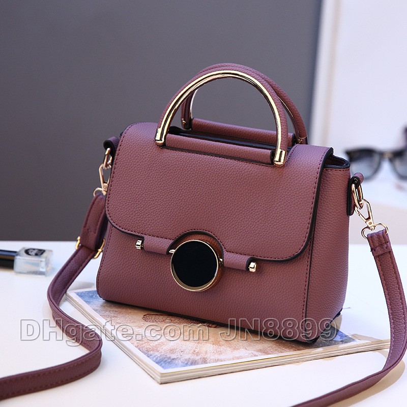 Hot Sale Vintage PU Leather Female Top-handle Bags Sweet Women Handbag Bags Messenger Bag Fashion Shoulder Bag #1941815, Red
Hot Sale Vintage PU Leather Female Top-handle Bags Sweet Women Handbag Bags Messenger Bag Fashion Shoulder Bag #1941815, Red