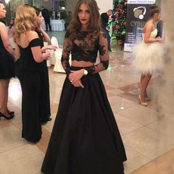 Fashion Two Pieces Prom Dresses Sexy Illusion Bodice Sheer Crop Top Long Sleeves Lace Appliqued Evening Party Gowns Floor Length Black, Orange
Fashion Two Pieces Prom Dresses Sexy Illusion Bodice Sheer Crop Top Long Sleeves Lace Appliqued Evening Party Gowns Floor Length Black, Orange