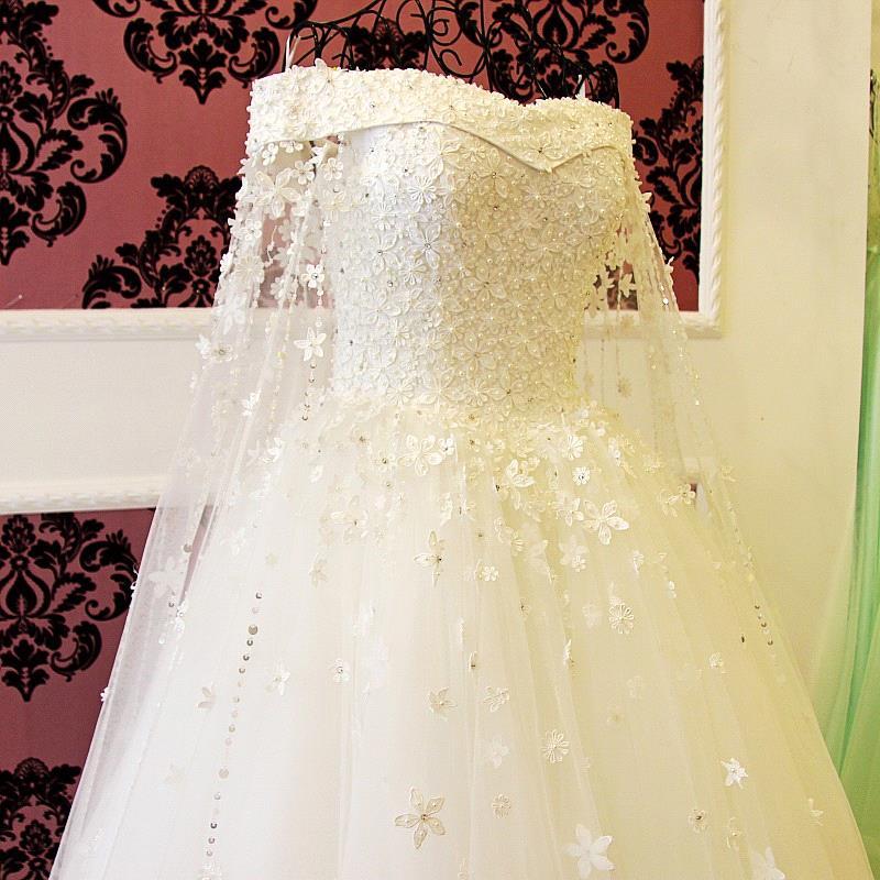 Romantic Hand Made Wers Beaded Sequined Appliques Wedding Dresses Elegant Off Shoulders Sleeves Lace Up Back Long Formal Bridal Gown 329 6660312