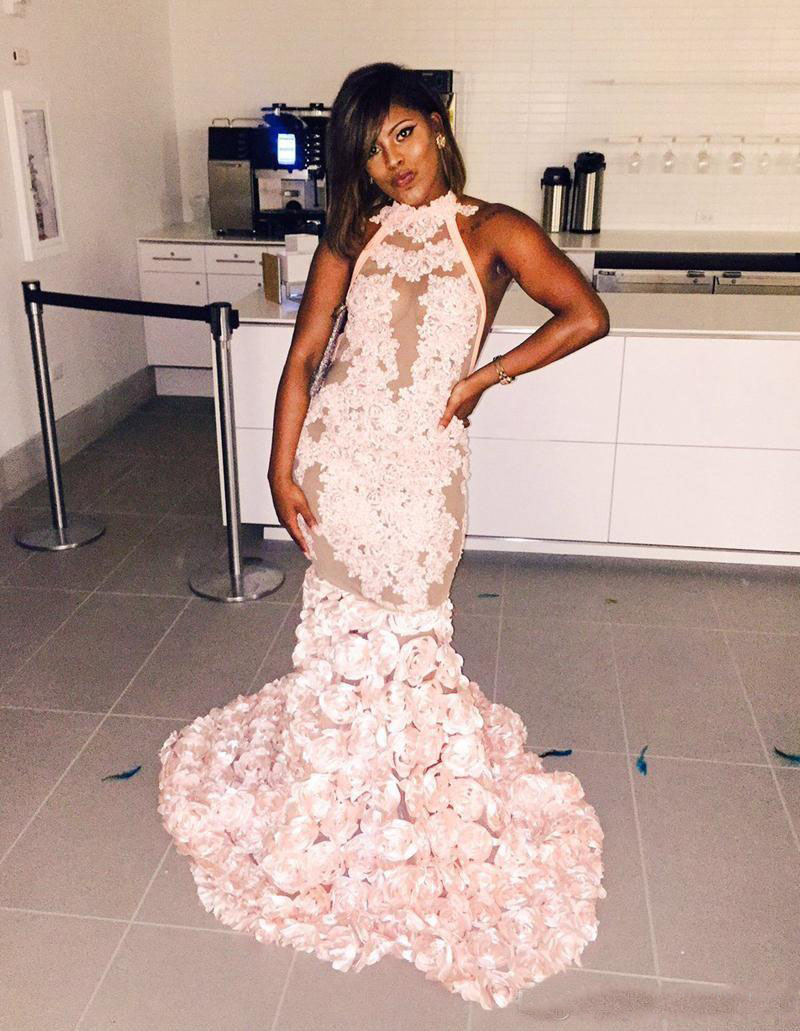 Blush 3D Appliqued Long Prom Dresses Halter High Neck See Through Flowers Long Train Evening Wear Formal Party Gowns