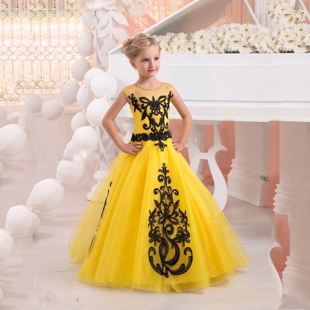 New 2017 Yellow Tulle Princess Flower Girls Dresses For Weddings Birthday Party Cheap Black Applique Floor Length Little Girl Dress EN10062