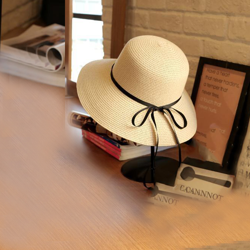 Wholesale- Women Fashion Summer Straw Hat Sun Hat Folding Travel Beach Cap With Lovely Bow Beige Color Free Shipping