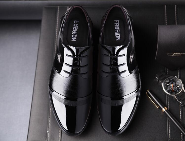luxury designer Classics concept England Dress Shoe High Quality Oxford Shoes For Men Lace-Up Business loafers Brand Wedding Shoes M198, Black
luxury designer Classics concept England Dress Shoe High Quality Oxford Shoes For Men Lace-Up Business loafers Brand Wedding Shoes M198, Black