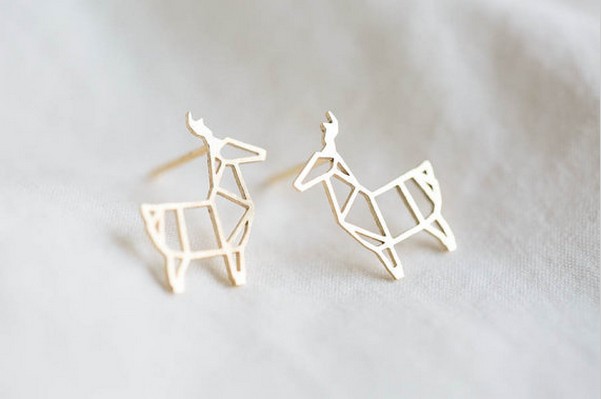 In 2016, hollow out the fawn compound new fashion women's earrings lovely earrings wholesale free shipping best gift
In 2016, hollow out the fawn compound new fashion women's earrings lovely earrings wholesale free shipping best gift