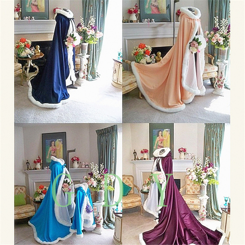 Winter Bridal Floor Length Women Faux Fur Trim Winter Christmas Bridal Cape Stunning Wedding Cloaks Hooded Long Party Wraps Jacket, Grape
Winter Bridal Floor Length Women Faux Fur Trim Winter Christmas Bridal Cape Stunning Wedding Cloaks Hooded Long Party Wraps Jacket, Grape