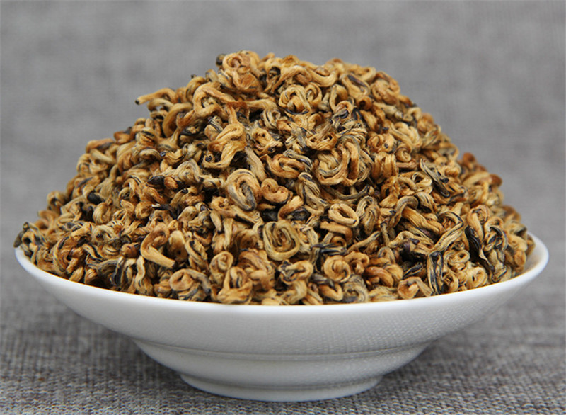 65g Chinese Organic Black Tea Yunnan Dianhong Gold Screw Canned Red Pimple Tea Health Care New Cooked Tea Green Food Factory Direct Sales
65g Chinese Organic Black Tea Yunnan Dianhong Gold Screw Canned Red Pimple Tea Health Care New Cooked Tea Green Food Factory Direct Sales