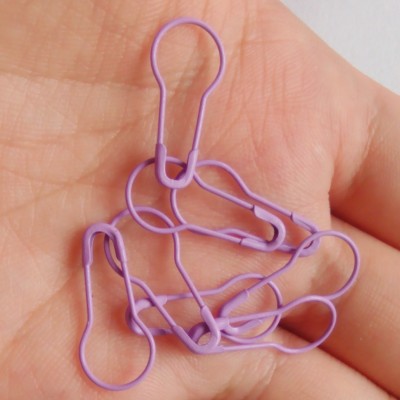 1000 pcs coilless safety pin in pear shape good for jewelry making, stitch maker, hang tags
1000 pcs coilless safety pin in pear shape good for jewelry making, stitch maker, hang tags