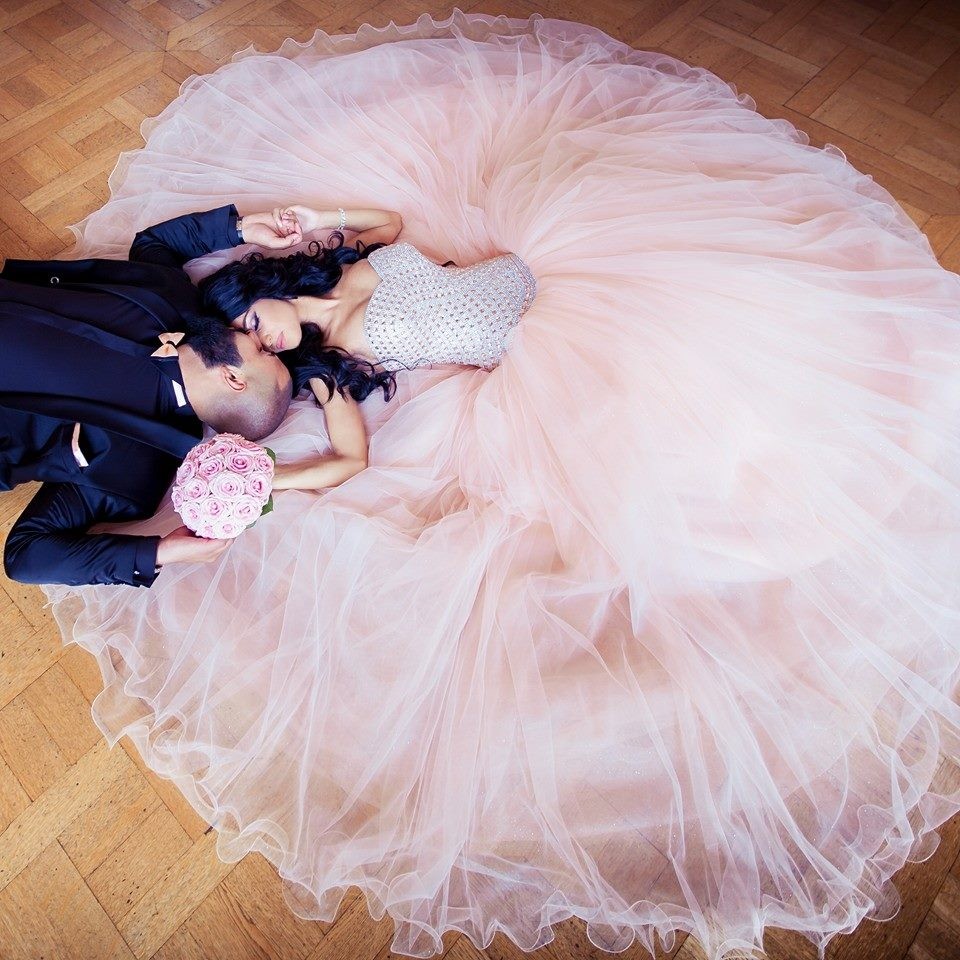 Modern Blush Arabic Rhinestone Crystal Beaded Ball Gown Wedding Gowns Dubai Pink Bridal Dress Sweetheart Vestido De Noiva 0510