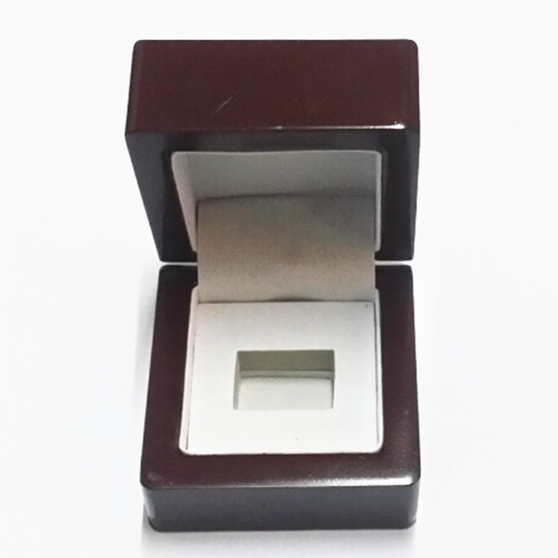 Factory Wholesale Price High Quality One Slot Wooden Ring Display Box 7*7*5.2(cm) Drop Shipping