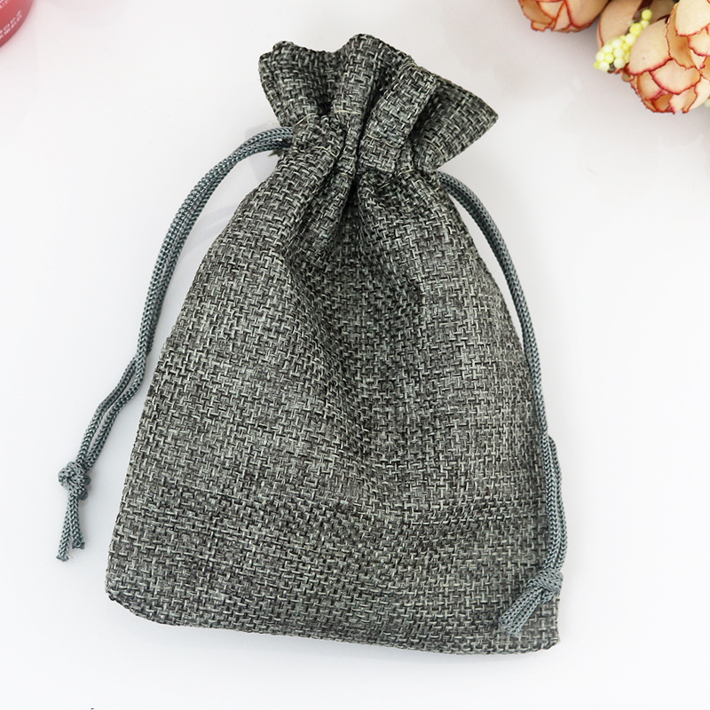 100pcslot Natural Burlap Linen cotton Fabric jewelry Bags Drawstring Gift Pouch Wedding Jewelry Pouches 79cm 12 colors