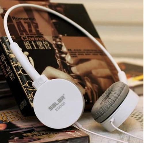 Heavy Bass Stereo Headset Headphones guitar amplifier guitar effect Pedal Keyboard Mixer Mobile Phone Computer etc
Heavy Bass Stereo Headset Headphones guitar amplifier guitar effect Pedal Keyboard Mixer Mobile Phone Computer etc