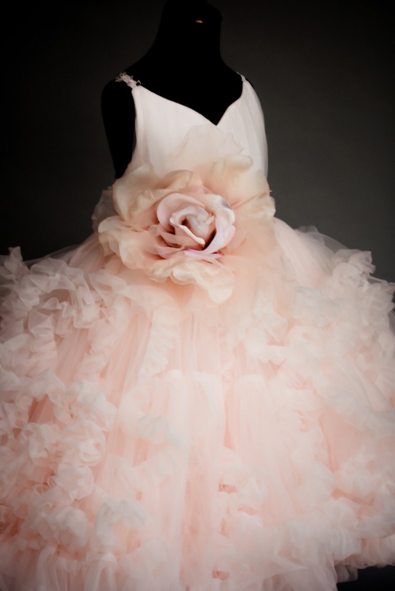 Pink Girls Pageant Dresses Hand Made Flower Ruffle Backless Ball Gown Flower Girl Dress For Wedding Floor Length Birthday Party Wear