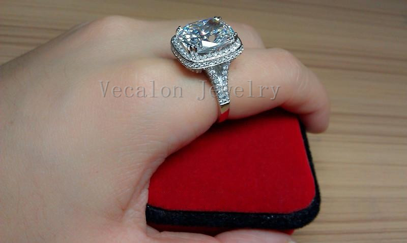 Vecalon Engagement Wedding band Ring for Women Cushion cut 10ct Simulated diamond 192pcs Cz 14KT White Gold Filled Finger ring
