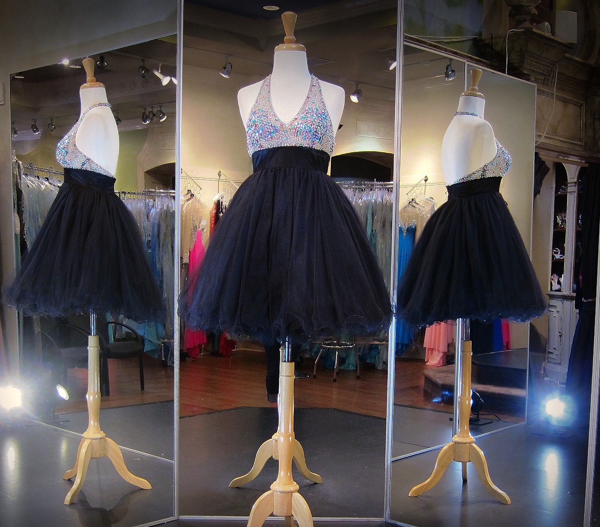 Black Beaded Halter Babydoll Short Homecoming Dress Deep V Neck Open Back Tulle A-line Colorful Beading Mini Prom Graduation Cocktail Dress, Dark red
Black Beaded Halter Babydoll Short Homecoming Dress Deep V Neck Open Back Tulle A-line Colorful Beading Mini Prom Graduation Cocktail Dress, Dark red