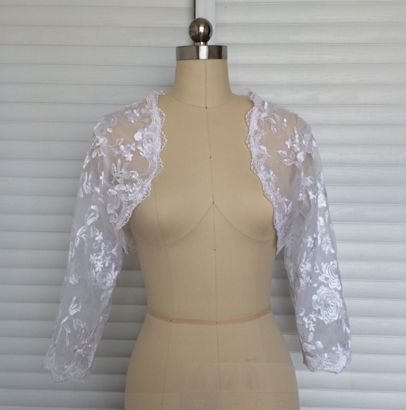New Arrival White or Ivory 3/4 Sleeve Lace Bolero Shrug Accessories Wedding Bridal Wraps Jacket 2018
New Arrival White or Ivory 3/4 Sleeve Lace Bolero Shrug Accessories Wedding Bridal Wraps Jacket 2018