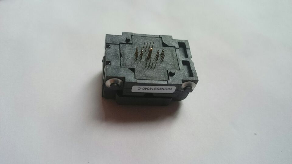 Plastronics QFN28PIN IC TEST SOCKET 28QN45S14040 0.45mm PITCH 4x4mm PLUS CENTER PIN