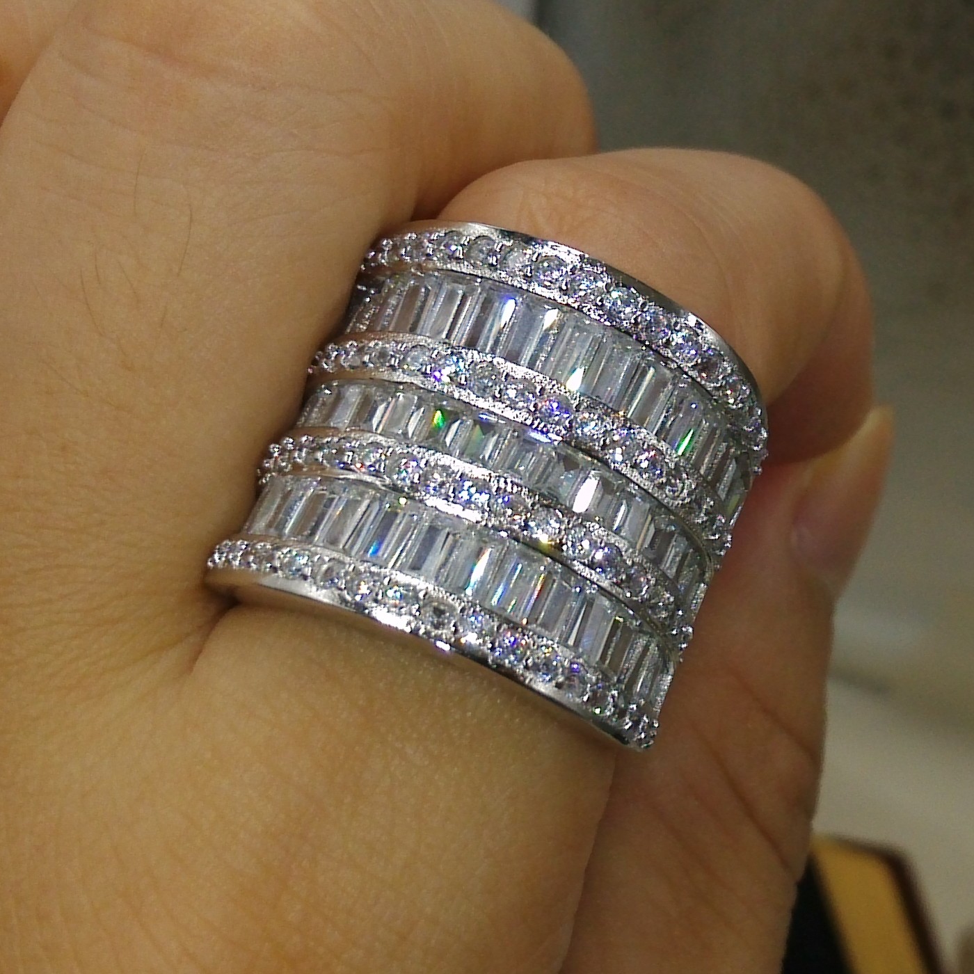 2025 Choucong Brand Jewelry Sterling Sier Full Topaz CZ Dia Gemstones Wedding Engagement Women Finger Ring gift Size5-11