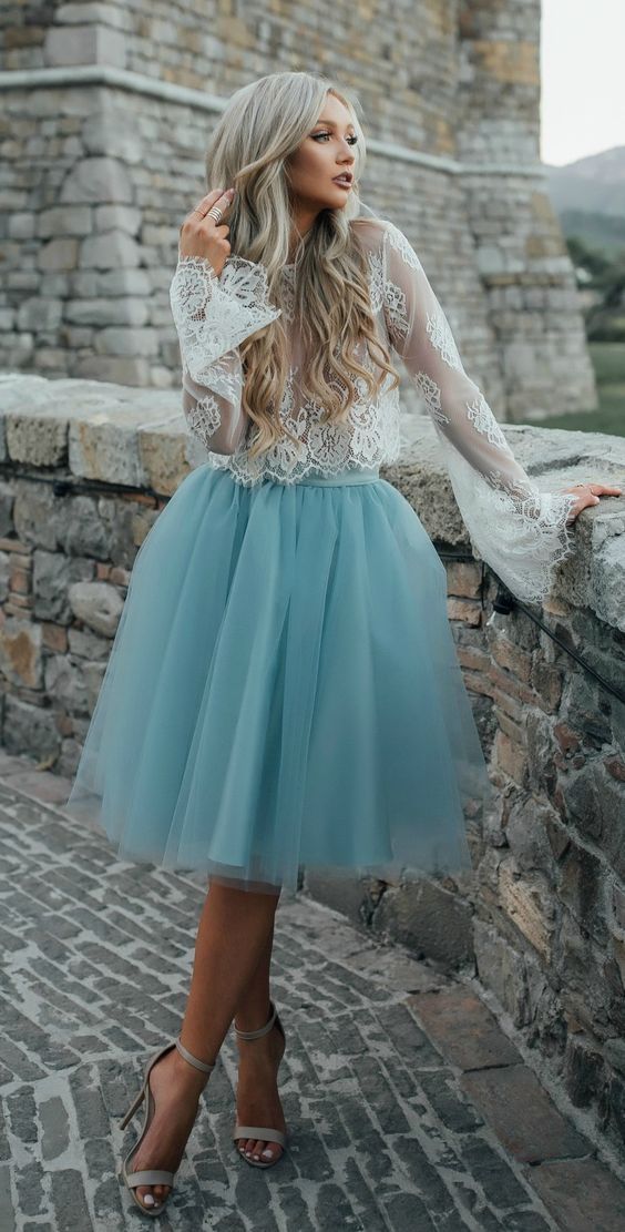 2020 New Style Country Bridesmaid Dresses Illusion Long Sleeve Ivory Lace Top Sky Blue Skirt Knee Length Two Pieces Maid Of Honor Gowns