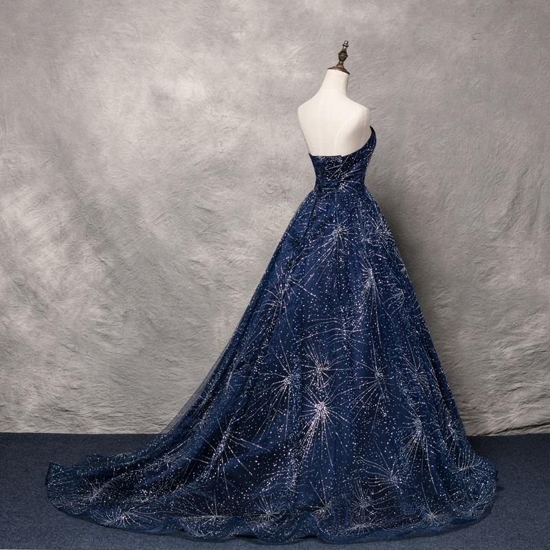 Stunning Navy Blue Ball Gown Prom Dresses COurt train Starpless Sparkling Beading Long Evening Gowns Lace-up/Zipper Back Runway Dress