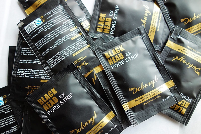 European Mask American Men Dedicated Face Facial Blackhead Remover NoseMineral Mud Pore Cleanser Black Head Mask
European Mask American Men Dedicated Face Facial Blackhead Remover NoseMineral Mud Pore Cleanser Black Head Mask