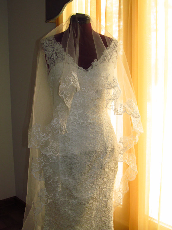New Top Quality Best Sale Chapel White Ivory Lace Applique veil Without Com Without Comb Bridal Head Pieces For Wedding Dresses