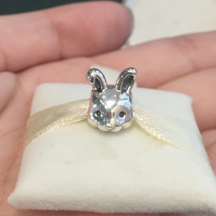 2016 New Spring Collection Remarkable Rabbit Charms 925 sterling silver jewelry animals charm fit beads bracelet DIY fine Jewelry MN333