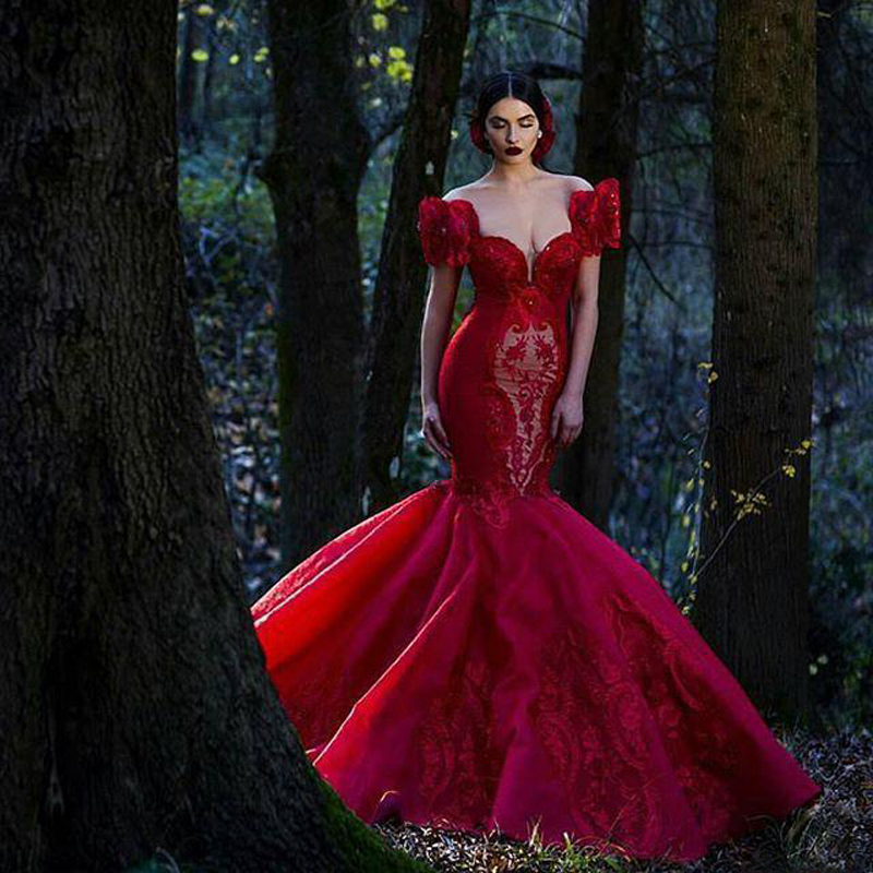 Deep V Neck Saudi Arabic Evening Dresses Lace Appliqued Ruched Organza Red Prom Dresses Mermaid Long Vestidos De Fiesta Formal Party Gown