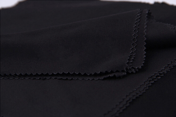 on 170GSM 1216cm black microfiber cleaning cloth lens cleaner for eyeglasscameraphone in zig zag cutting 12 colors availab