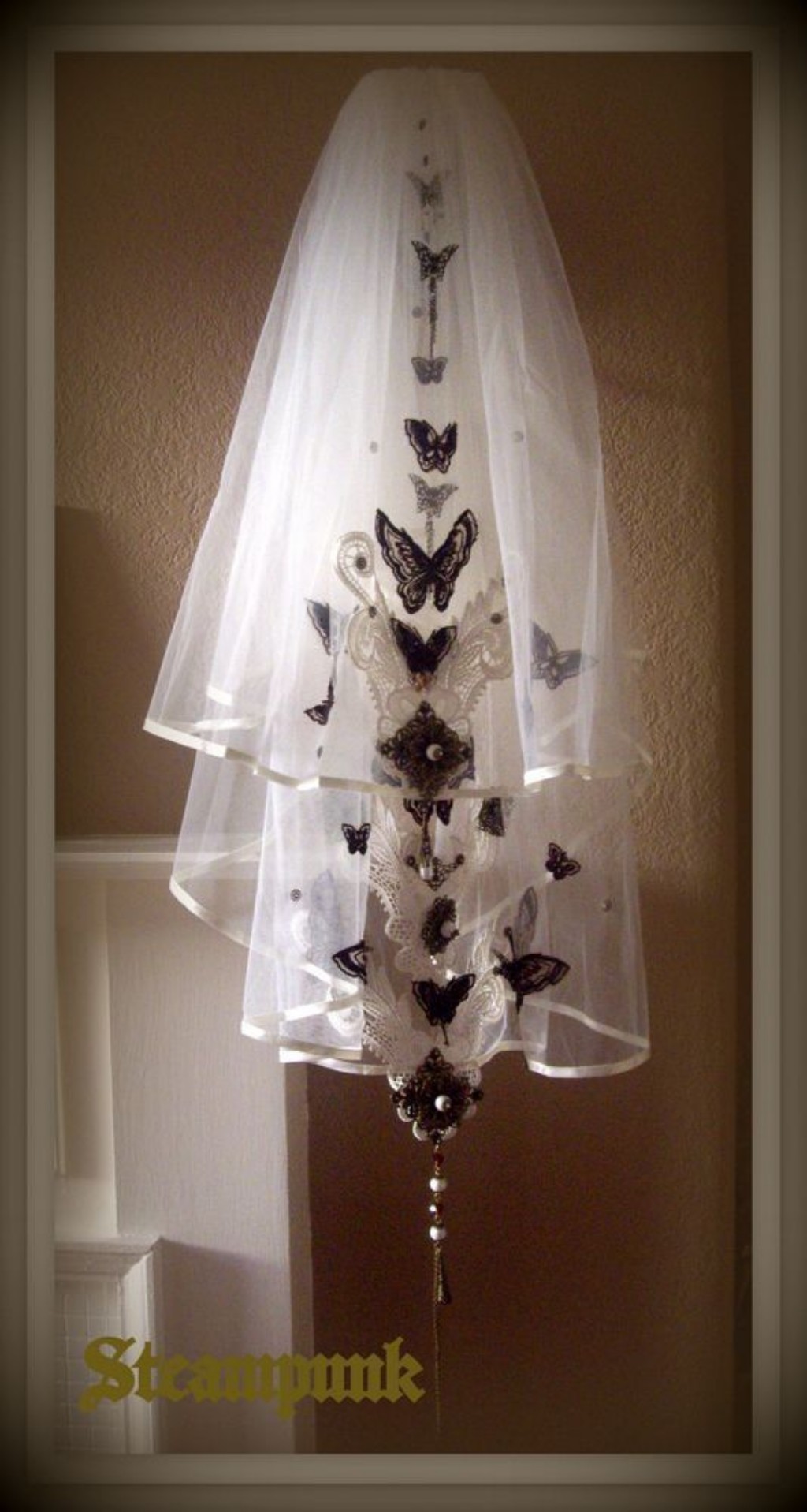 Short Two Layers Wedding Veils With Butterfly Appliques Soft Tulle Elbow Length Bridal Accessories Custom Made Veil For Wedding With Comb
