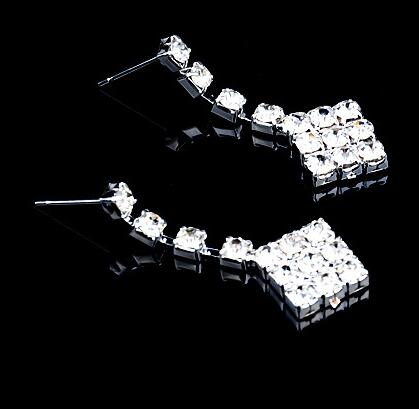 Four pcs jewelry set Crystal Wedding Crown Earrings Necklace Tiaras rings bracelet Accessories Fashion Headdress HT122