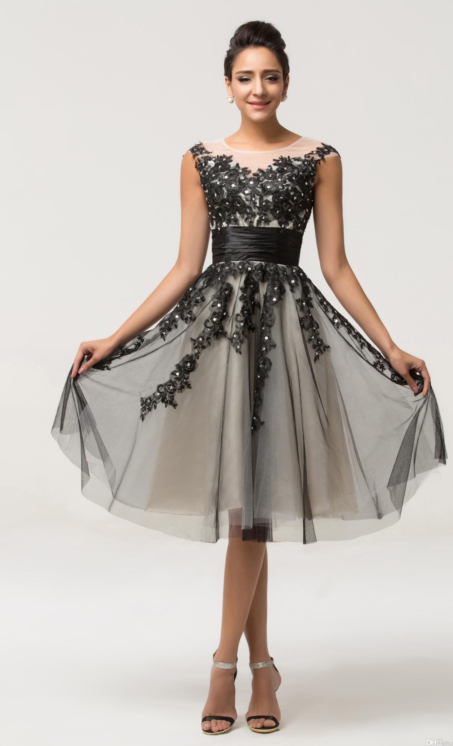 New Arrival 2019 Elegant Black Cap Sleeve Tulle Cocktail Dresses Knee Length Applique V Back Bridesmaids Evening Prom Party Dress, Sage
New Arrival 2019 Elegant Black Cap Sleeve Tulle Cocktail Dresses Knee Length Applique V Back Bridesmaids Evening Prom Party Dress, Sage