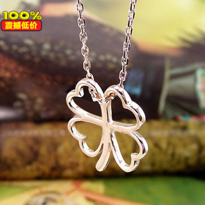 Classic Silver clavicle necklace with four leaf clover pendant, with alloy material, very cheap but hign quality, free shipping
Classic Silver clavicle necklace with four leaf clover pendant, with alloy material, very cheap but hign quality, free shipping