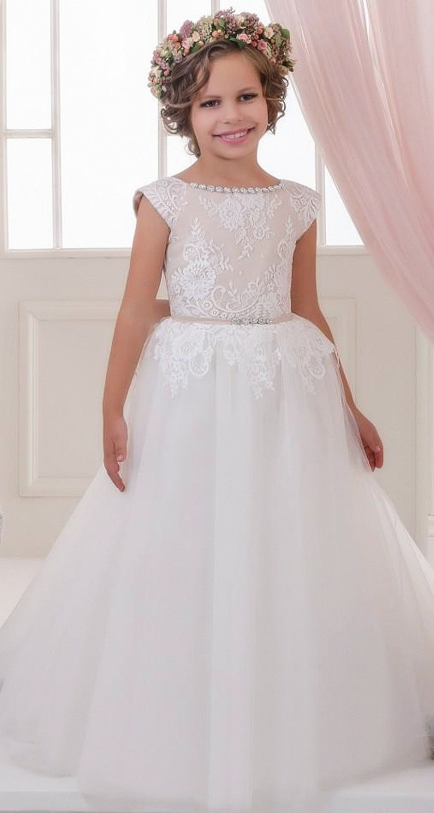 Lace Rhinestones Flower Girl Dresses Crew Ball Gown Children Wedding Dresses Elegant Little Girl Pageant Dresses