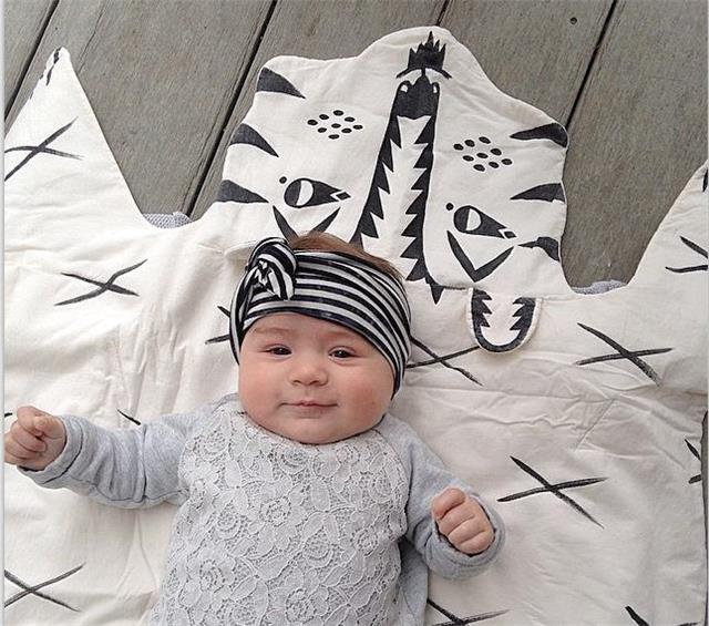INS NEW Fashion Europe roxymarj Newborn Baby blanket fox lion tiger pattern very lovely for Air conditioning blanket Carpet mat cotton